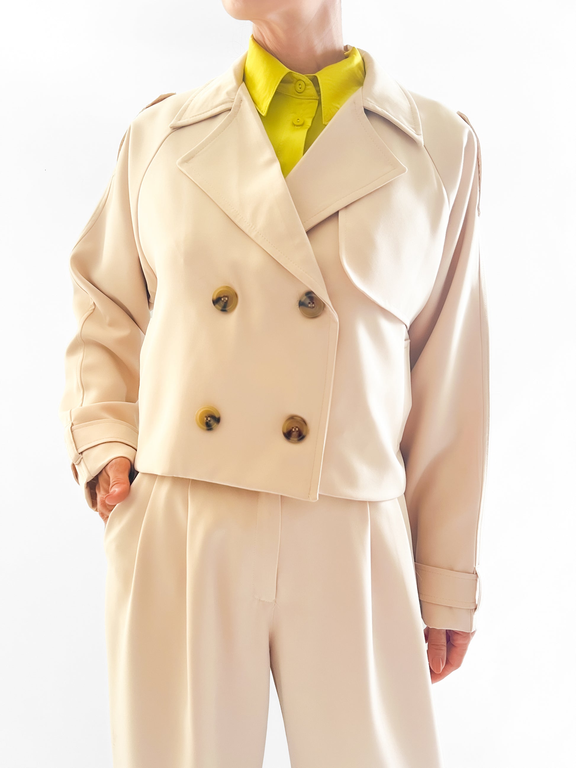 8314 Trench Corto Libra