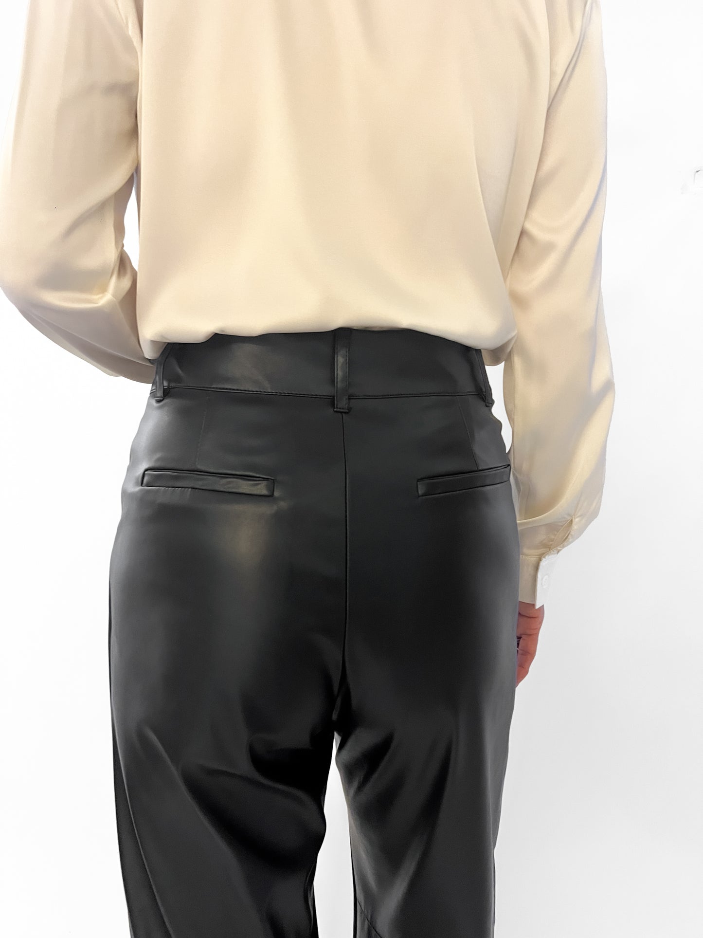 8418 Pantalón Seli
