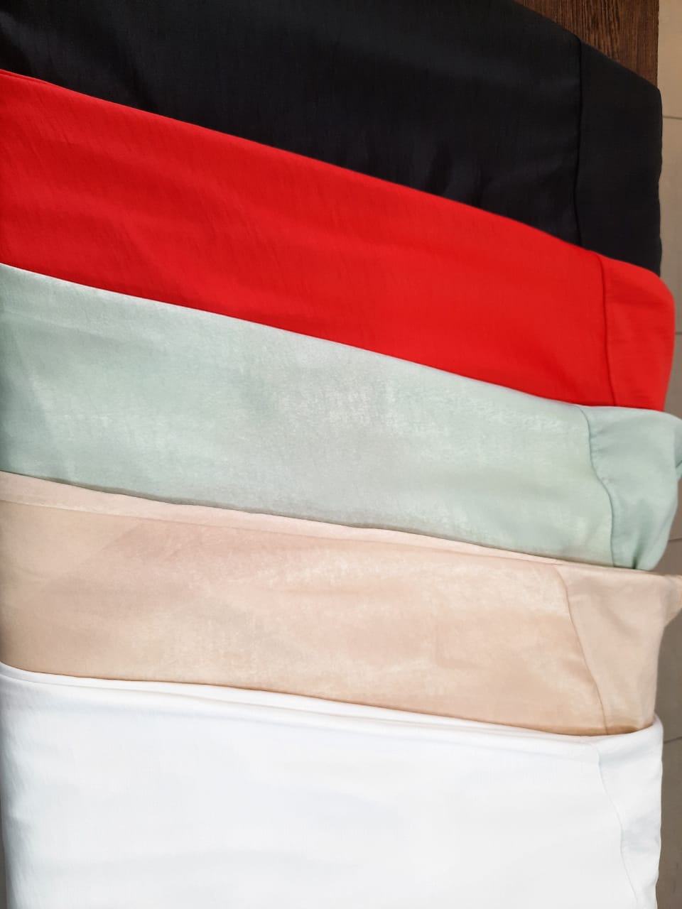 6387 Pollera Nova