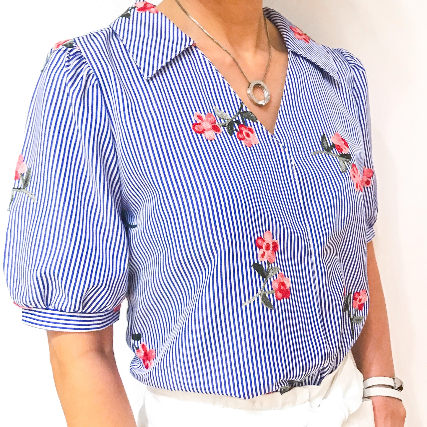 6744 Vanina bordado