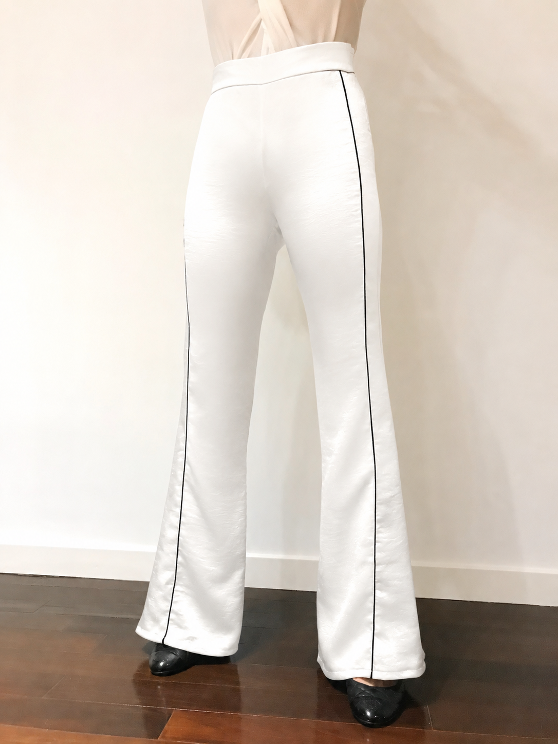 5934 Pantalón Minube