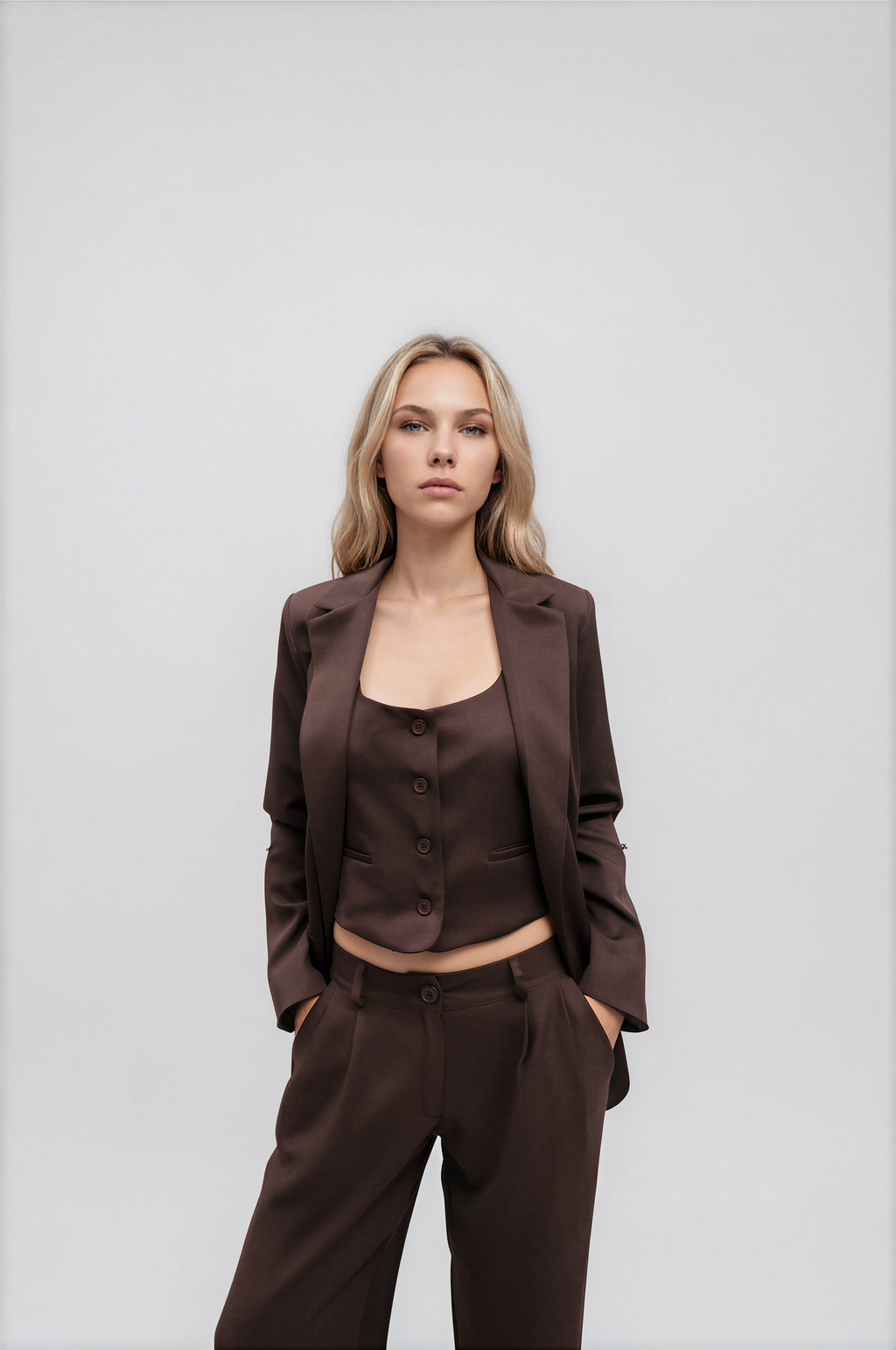 8811 Chaleco Delfina