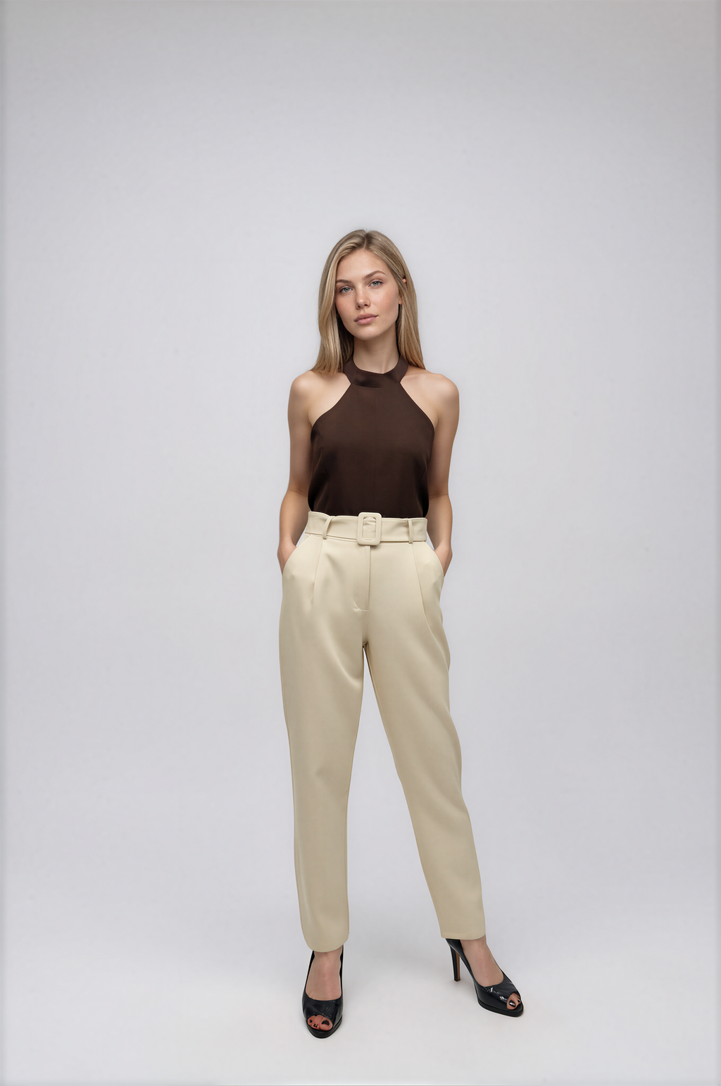 8114 Pantalón Afrodita