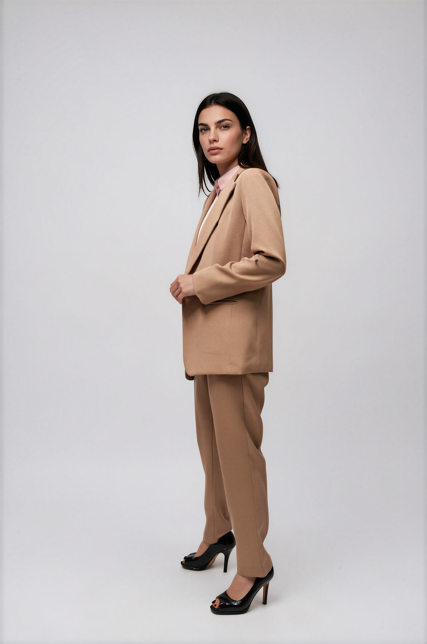 6127 Saco Bohemian