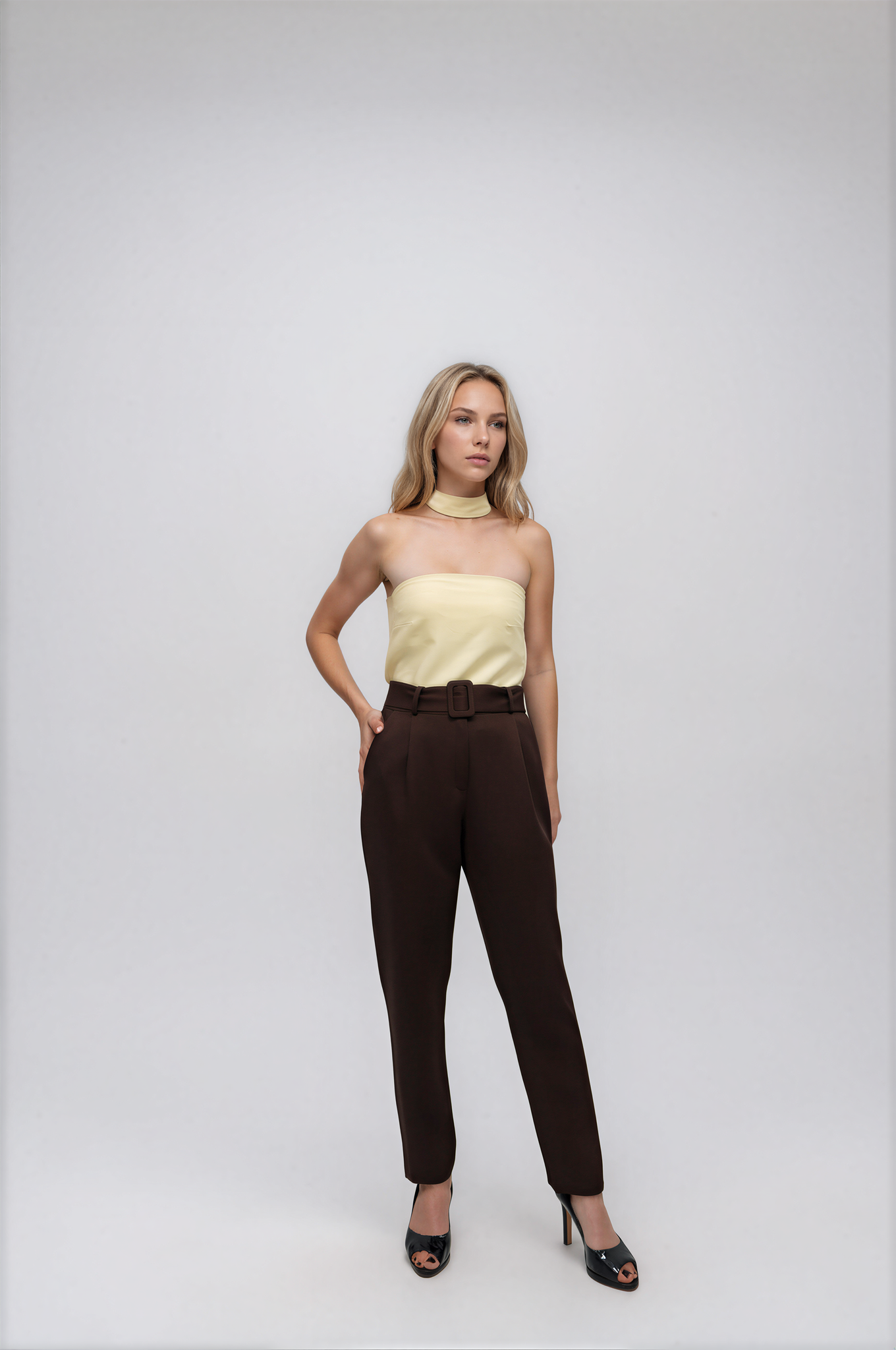 8114 Pantalón Afrodita