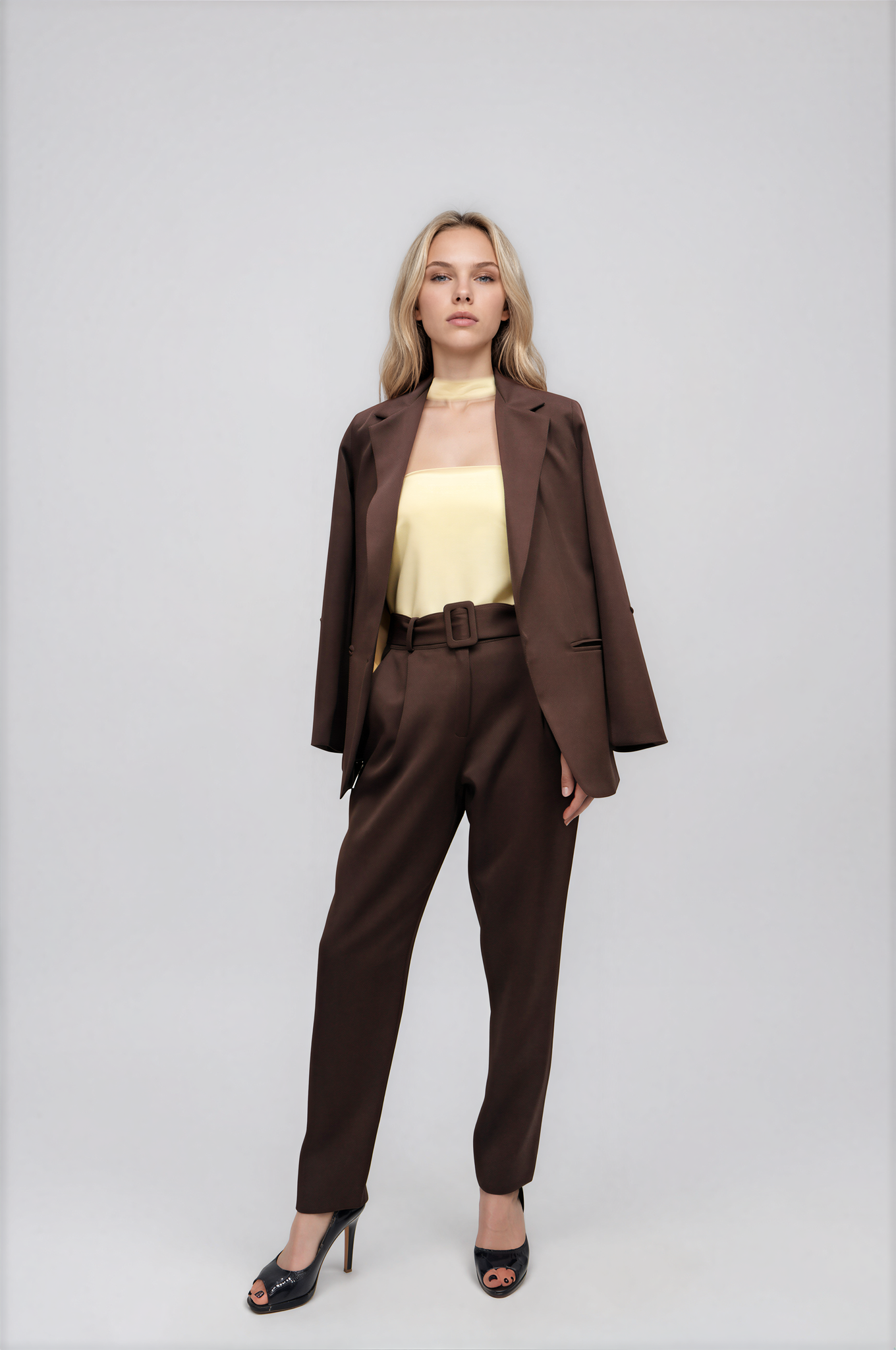 8114 Pantalón Afrodita