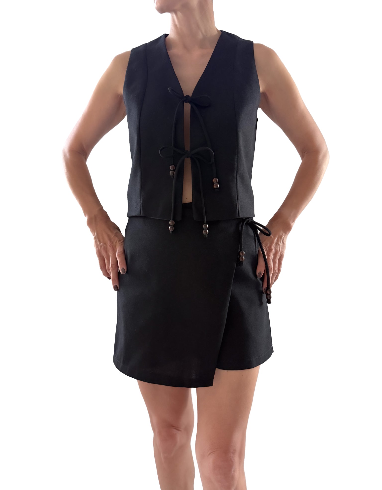 8893 Short Pollera Lino Mango