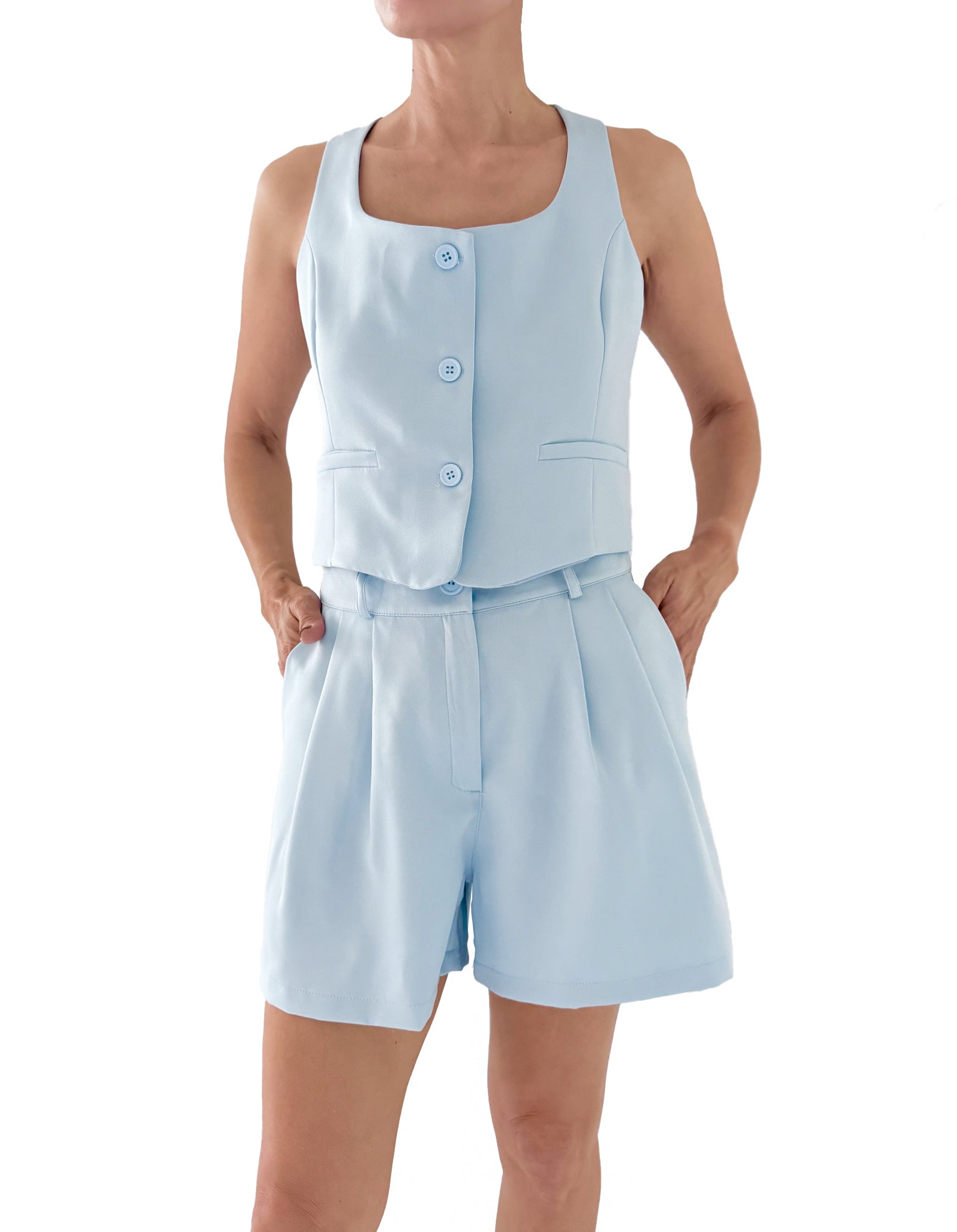 8106 Short Cira