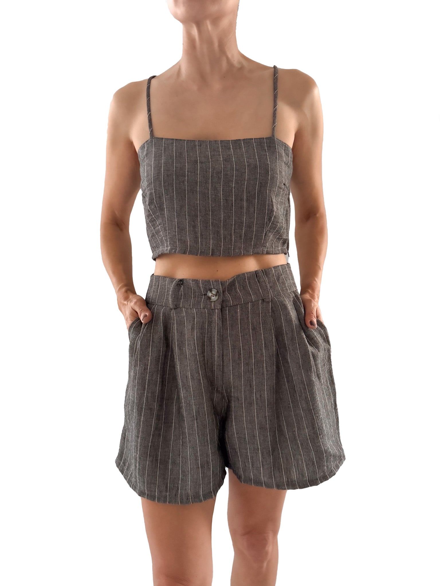 8665 Short Sara Lino