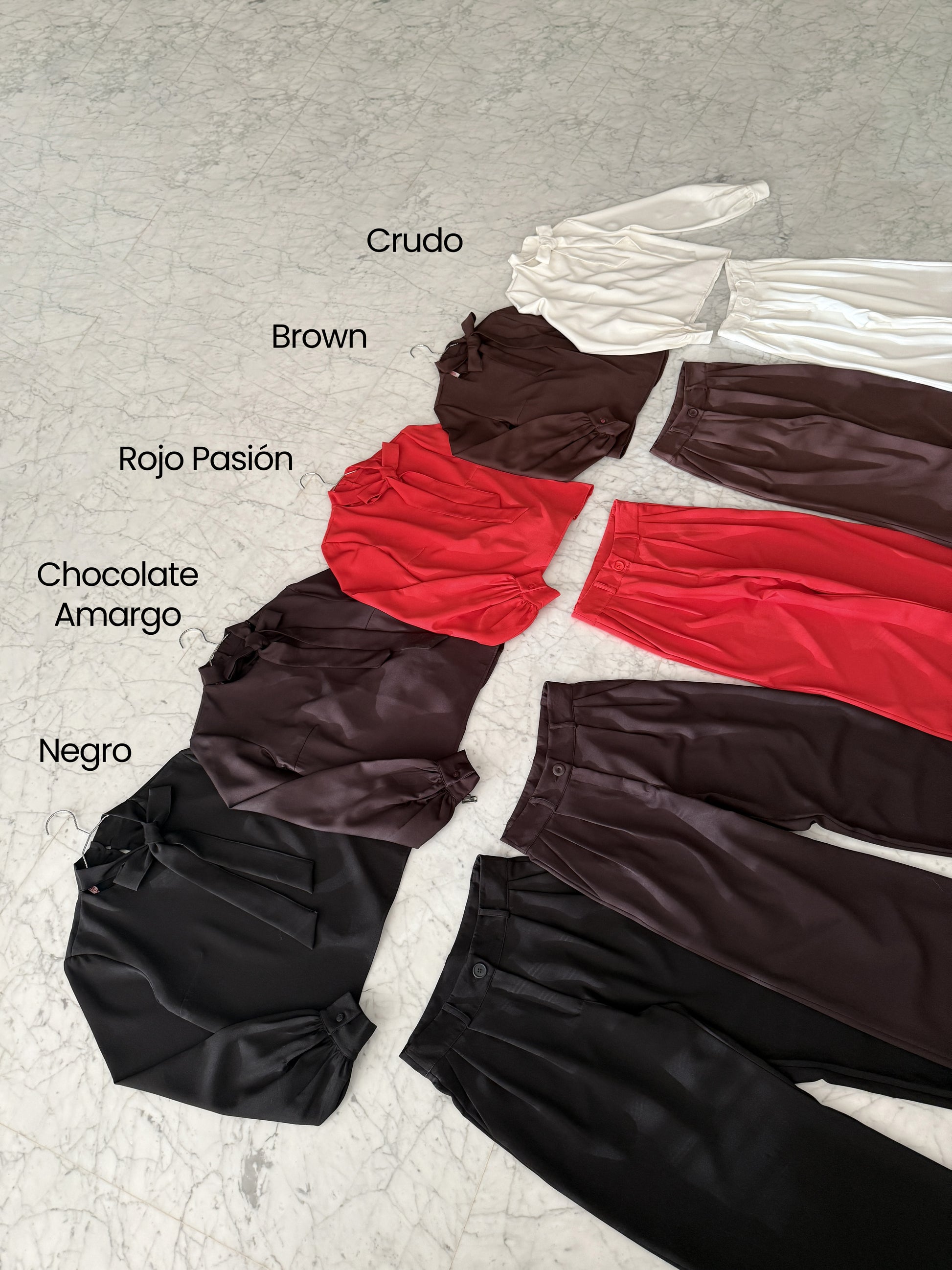 9081 Blusa Aitia Manga Larga