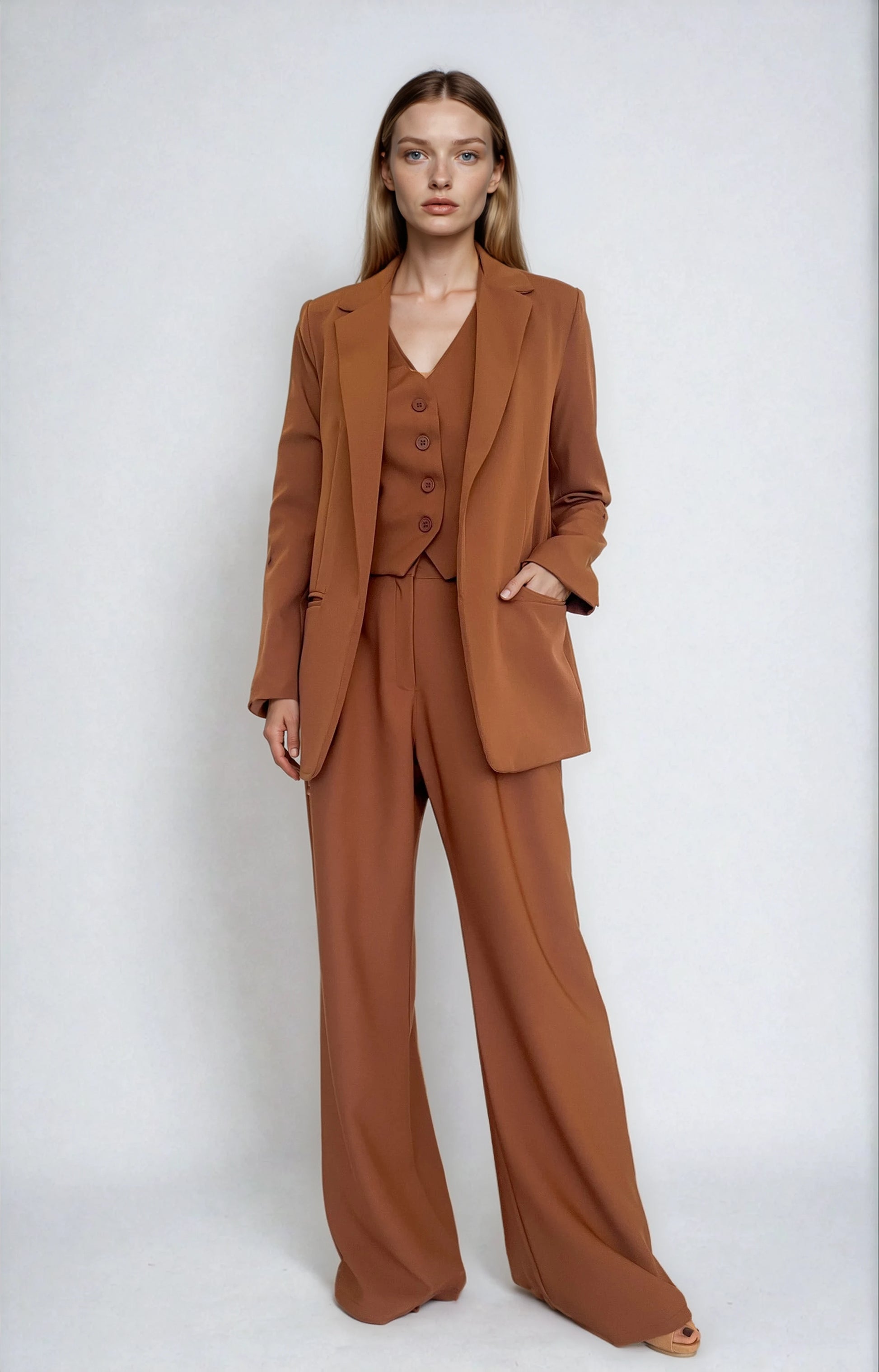 6127 Saco Bohemian