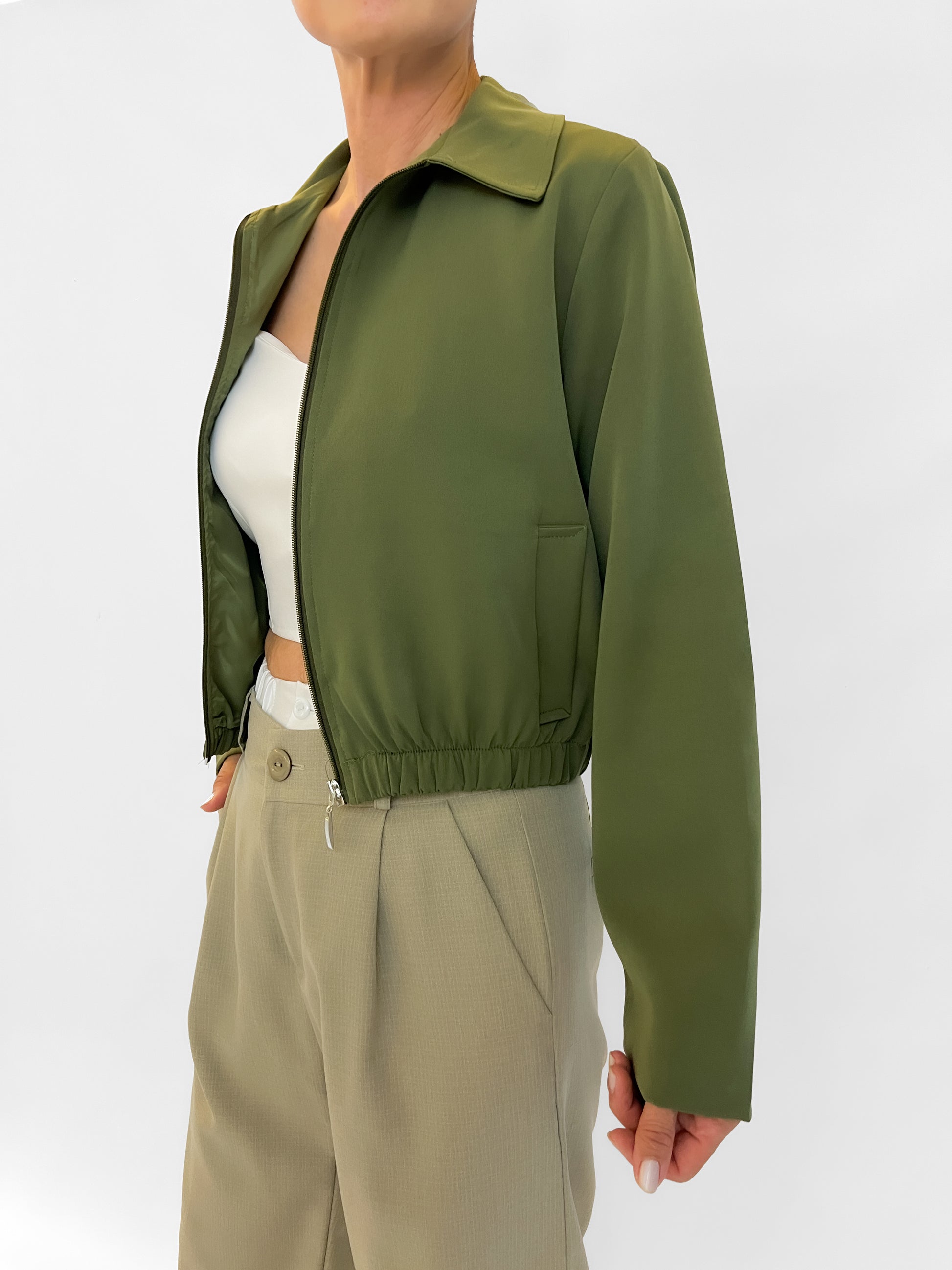 8437 Campera Clau