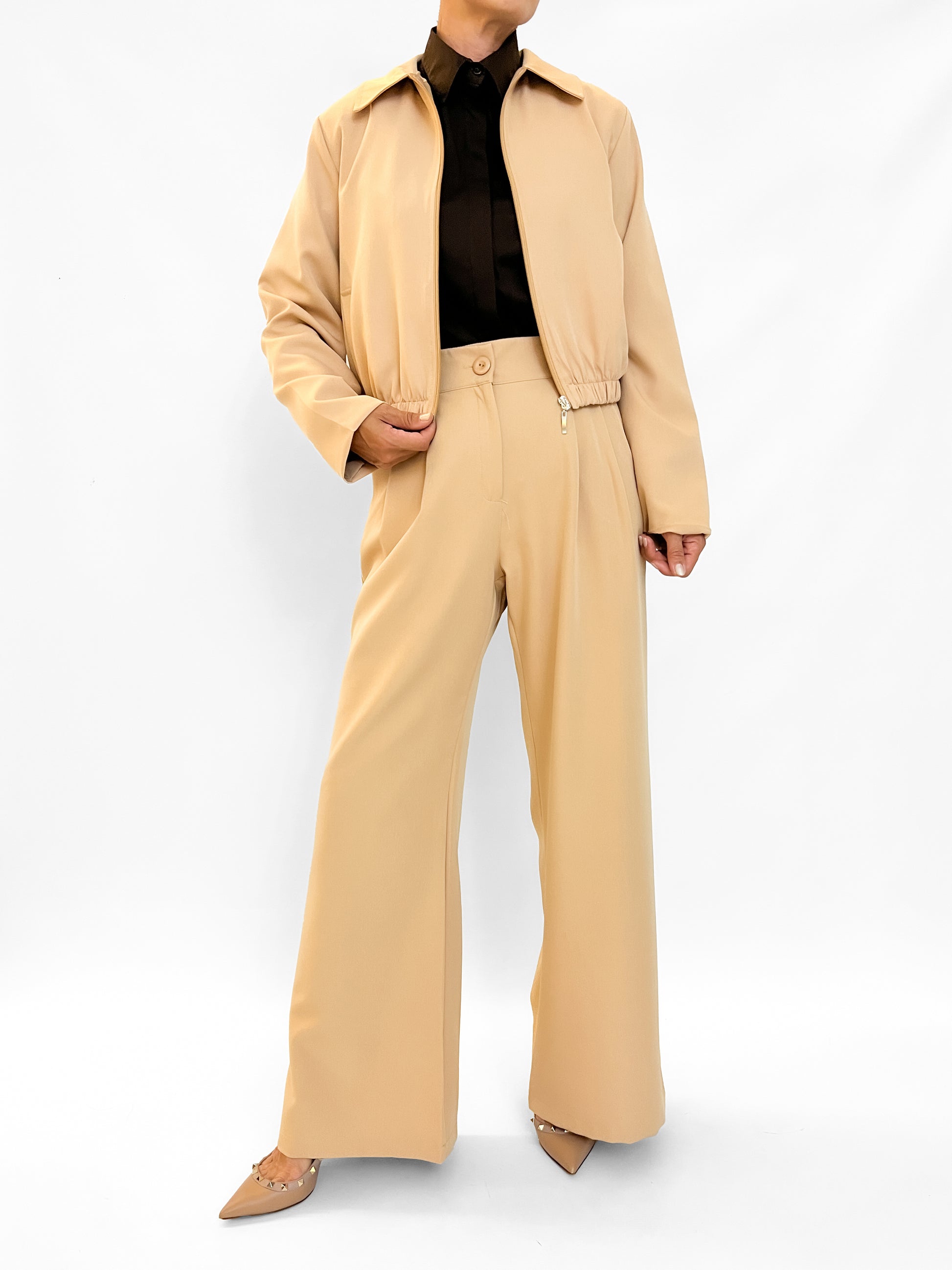 8437 Campera Clau