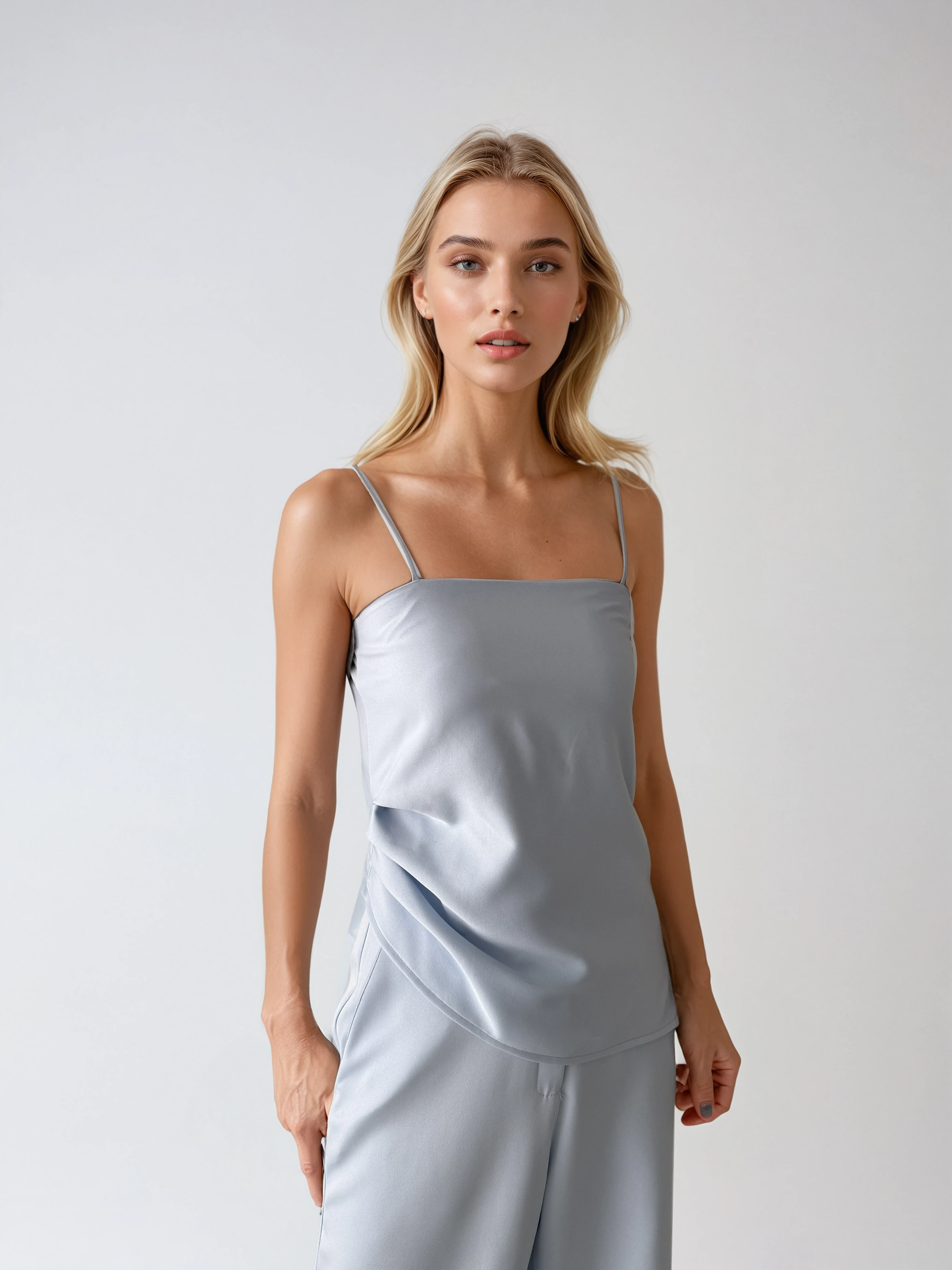 8912 Musculosa Strapless Miu