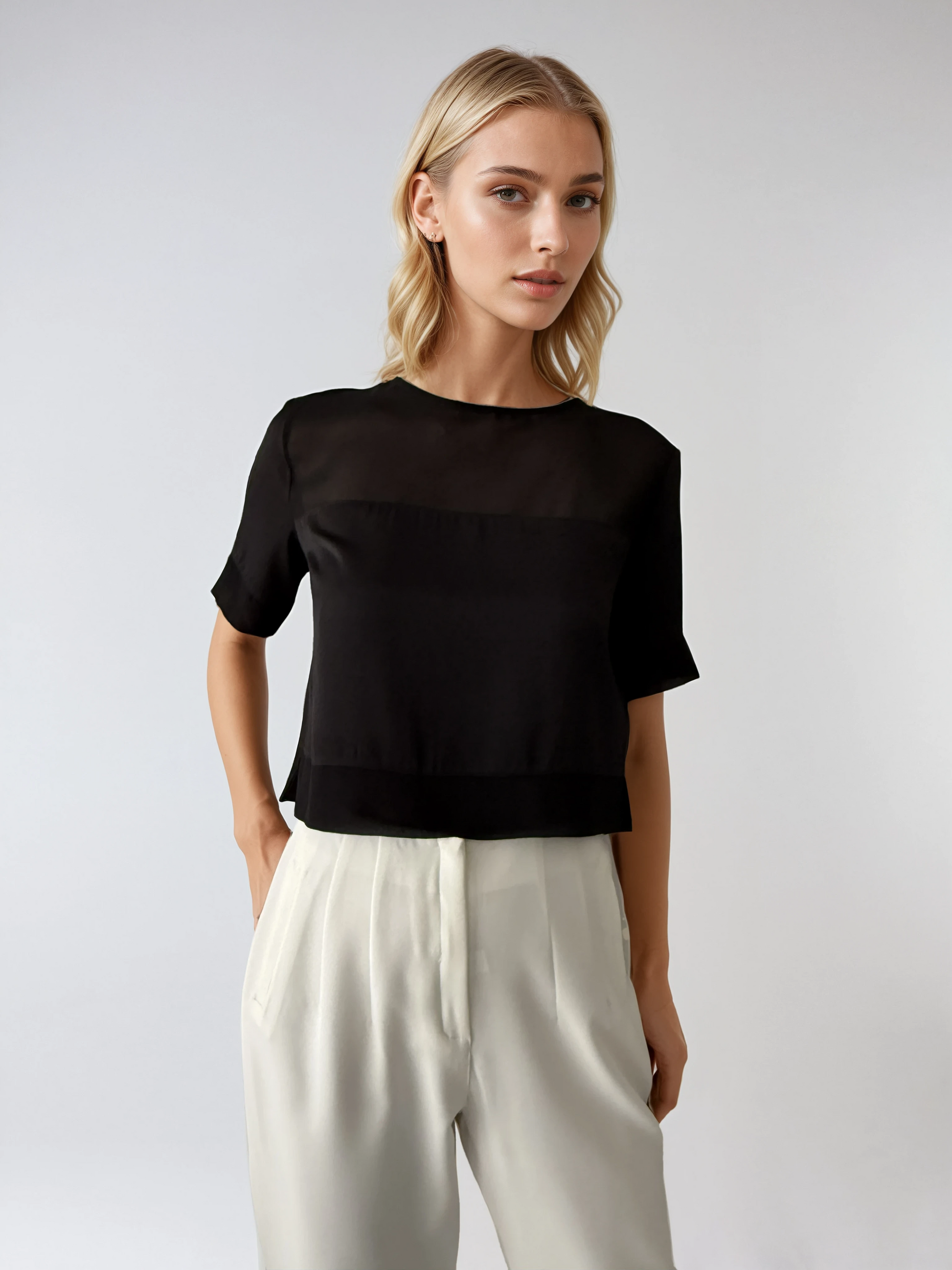 8951 Blusa Aron