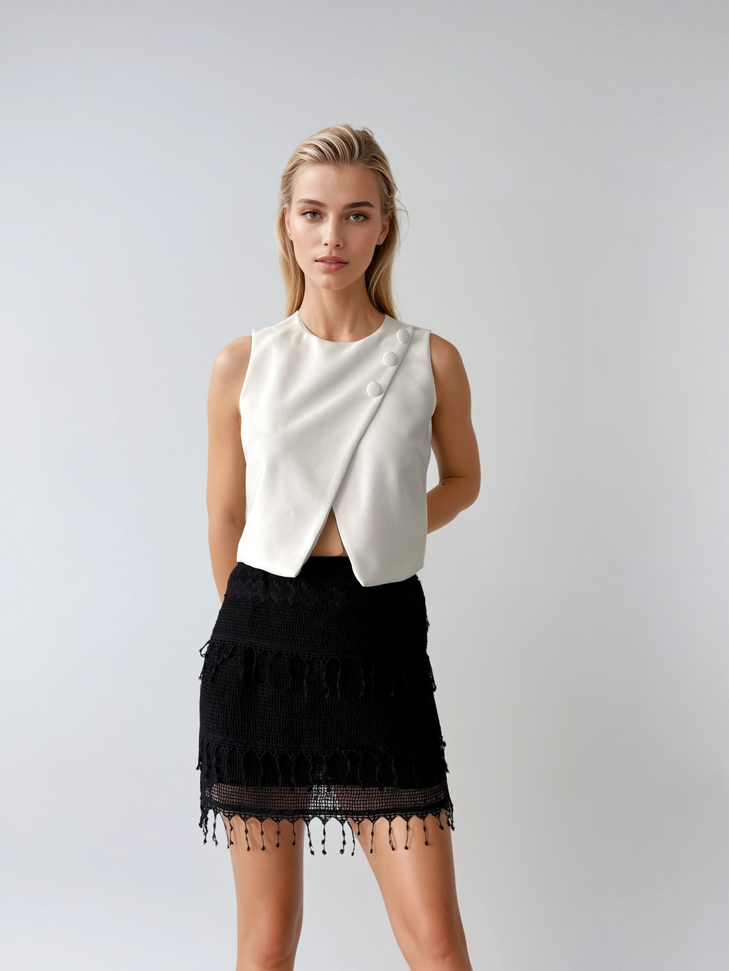 8913 Blusa Mini