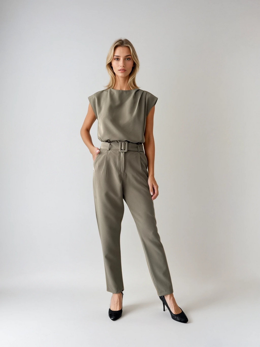 8114 Pantalón Afrodita