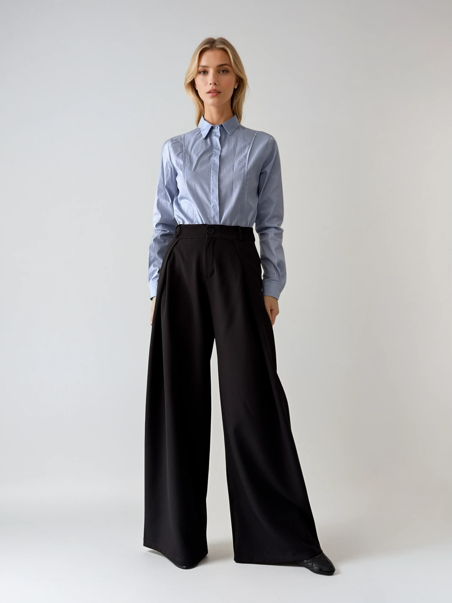 9017 Pantalón Mariposa