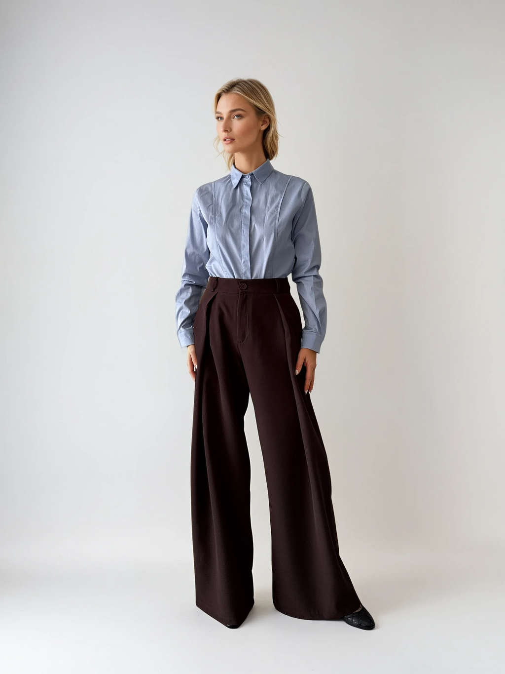 9017 Pantalón Mariposa