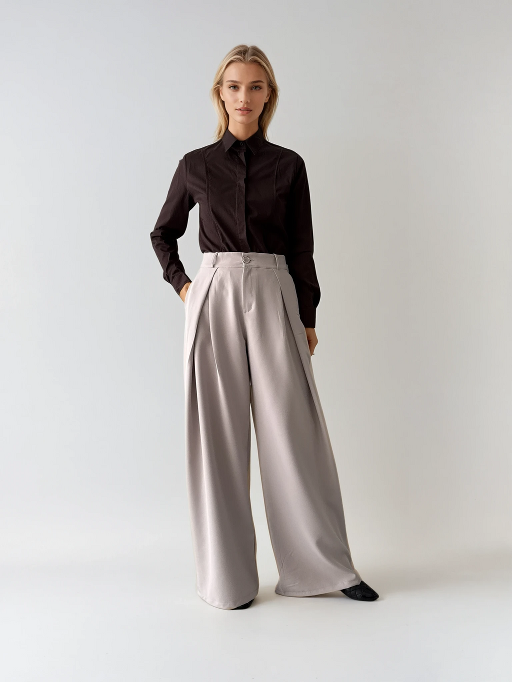 9017 Pantalón Mariposa