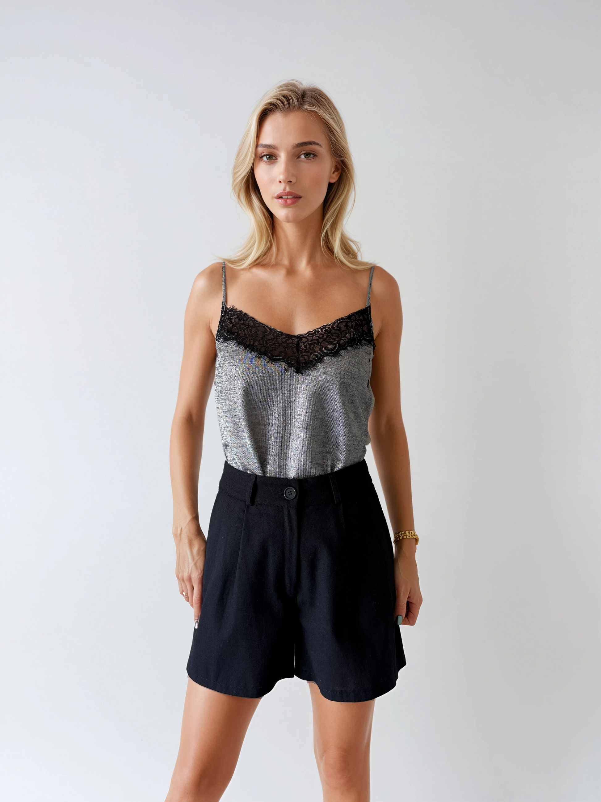 8960 Musculosa Ena