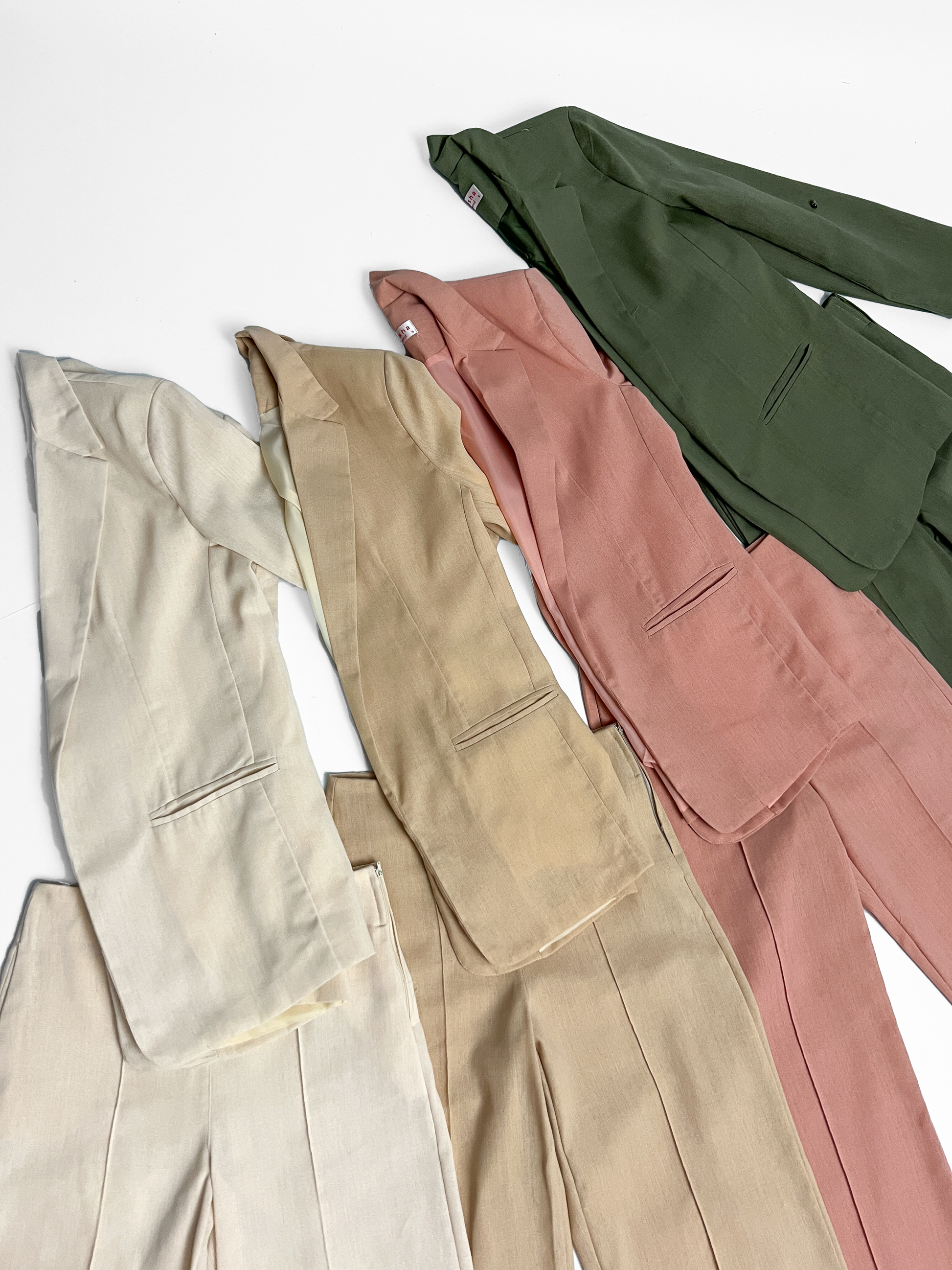 8146 Pantalón Romeo Lino