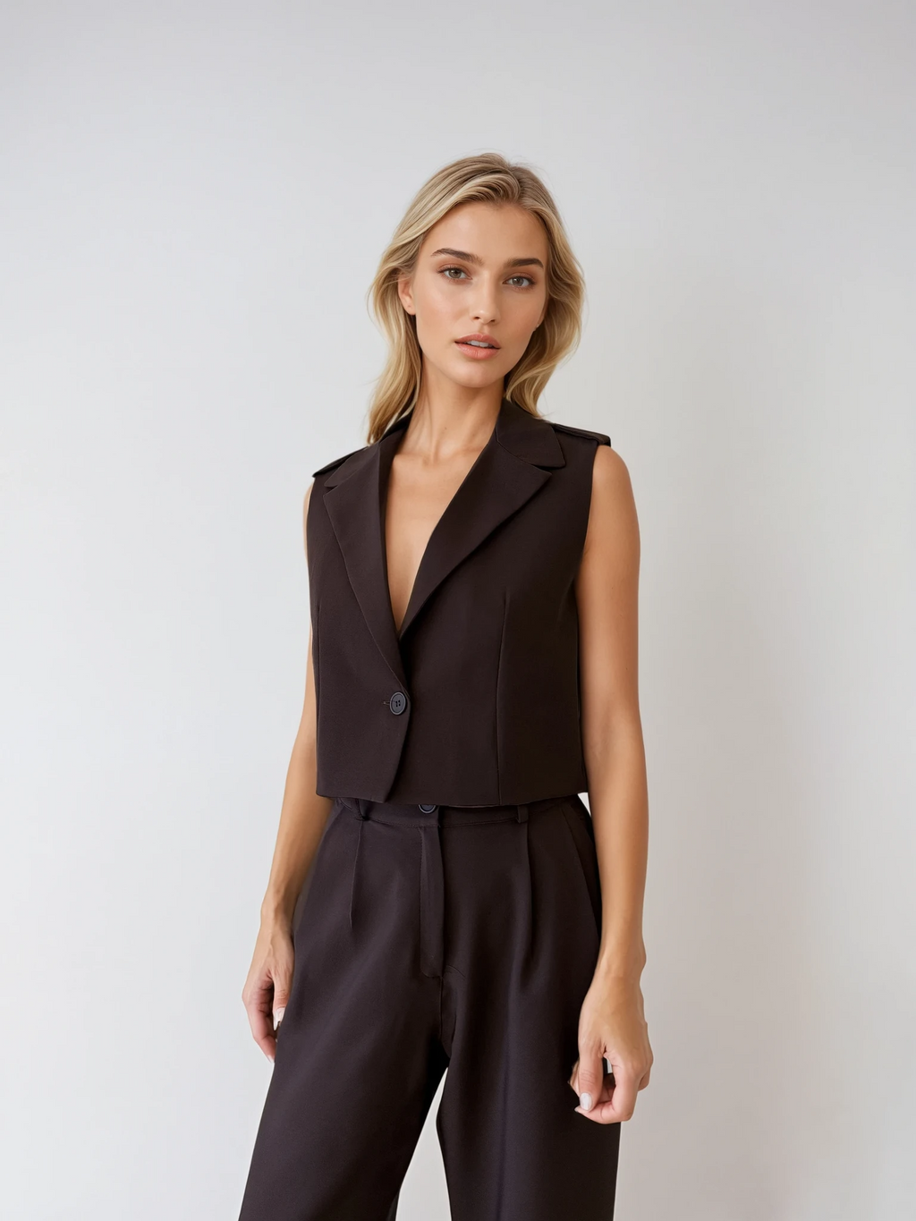 9067 Chaleco Karina
