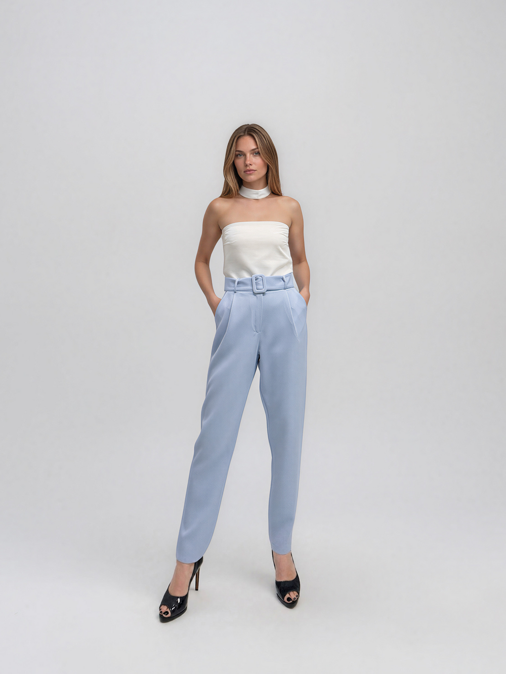 8114 Pantalón Afrodita