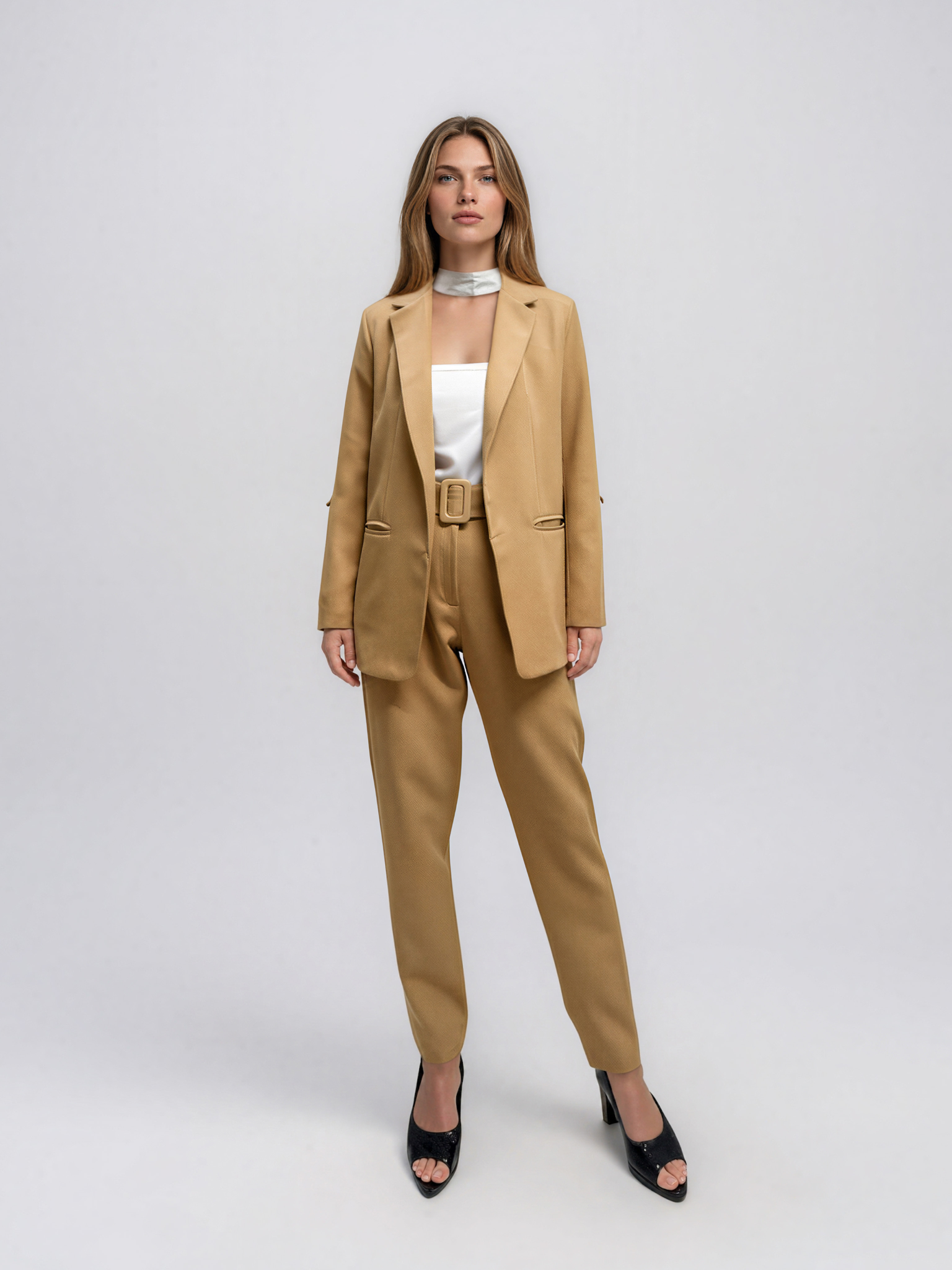 8114 Pantalón Afrodita