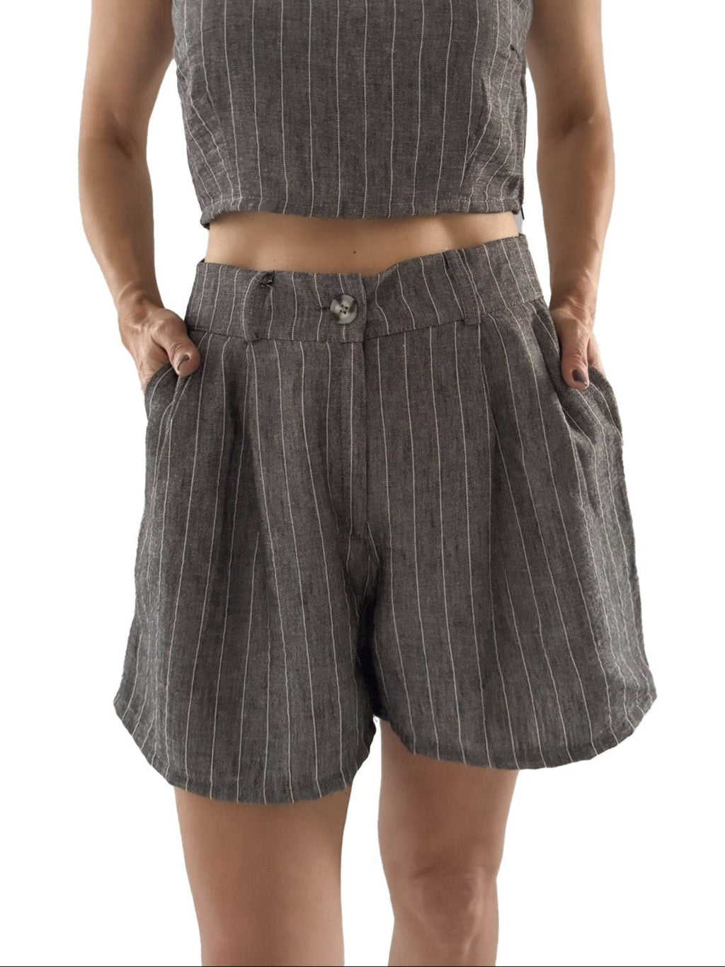 8665 Short Sara Lino