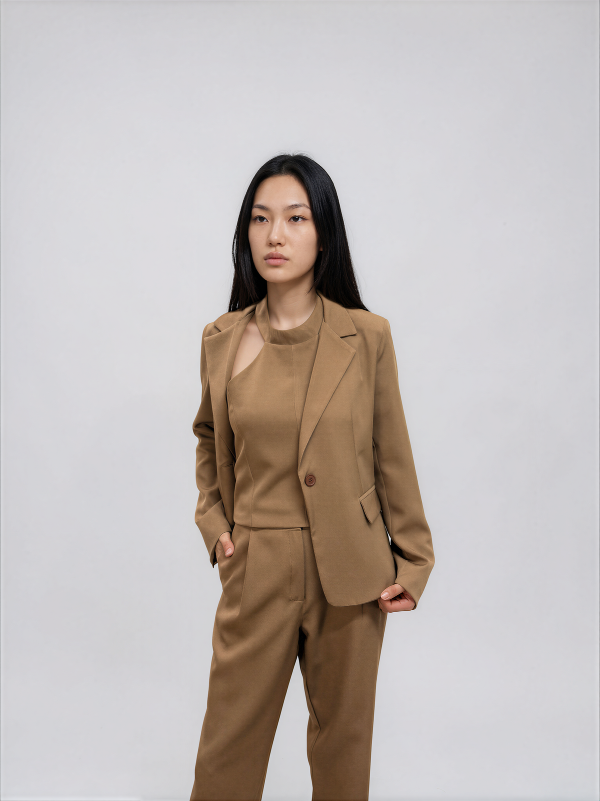 9203 Short Hanna