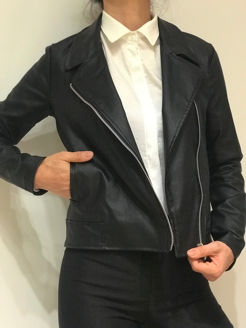 6119 Campera Moa