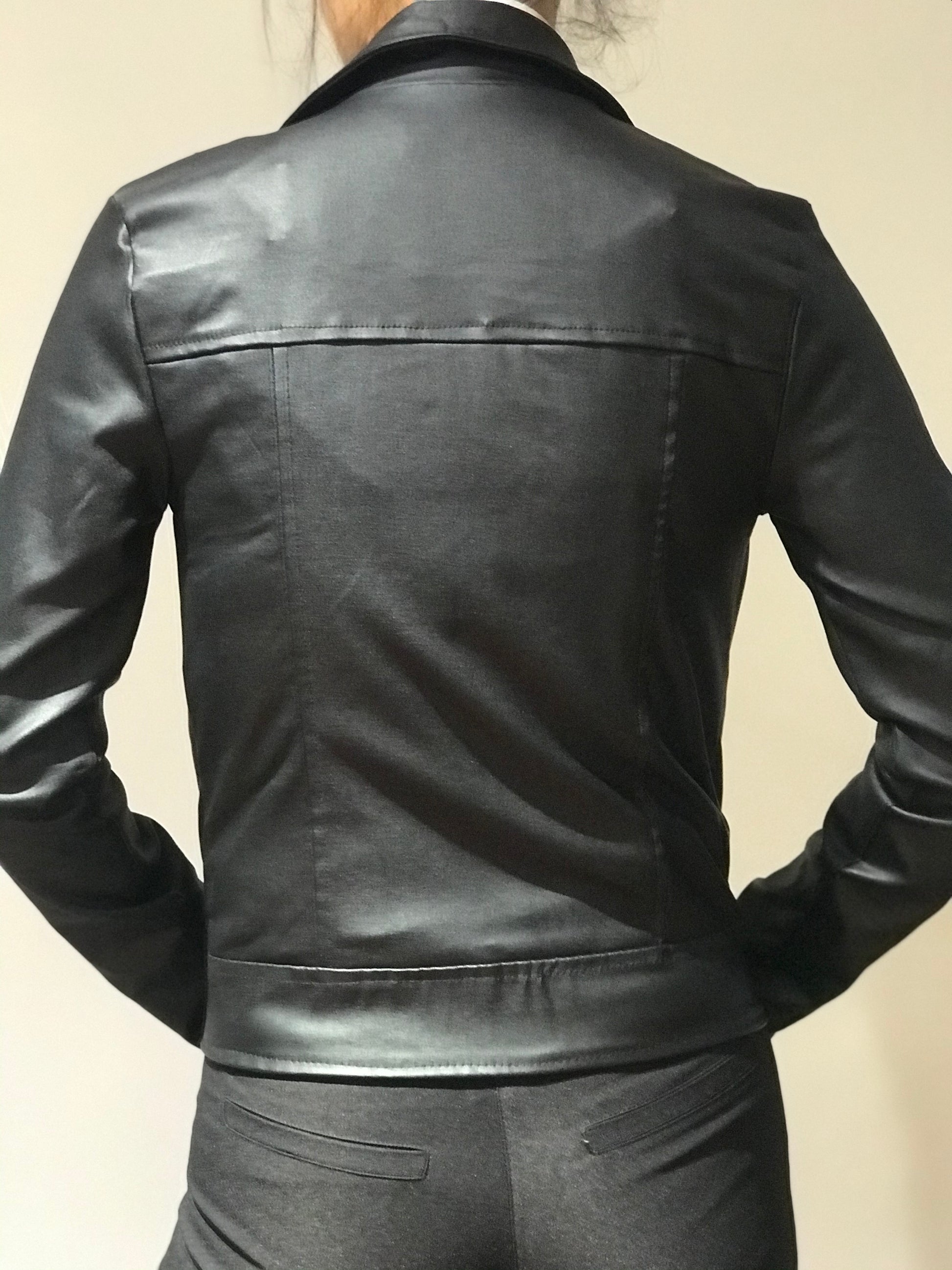 6119 Campera Moa