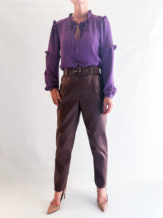 8114 Pantalón Afrodita Cuero