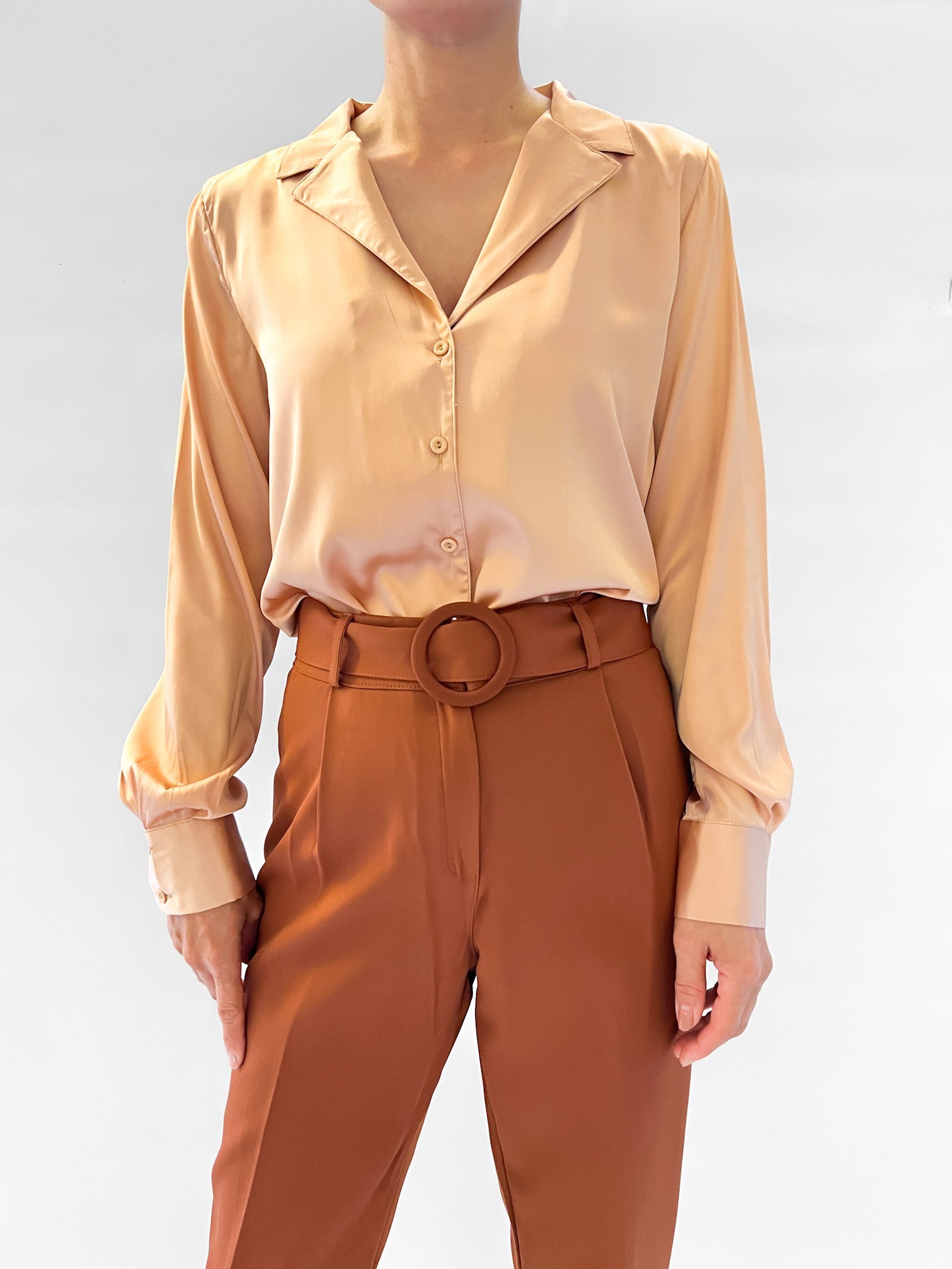 7982 Camisa Satin Seda Sandy