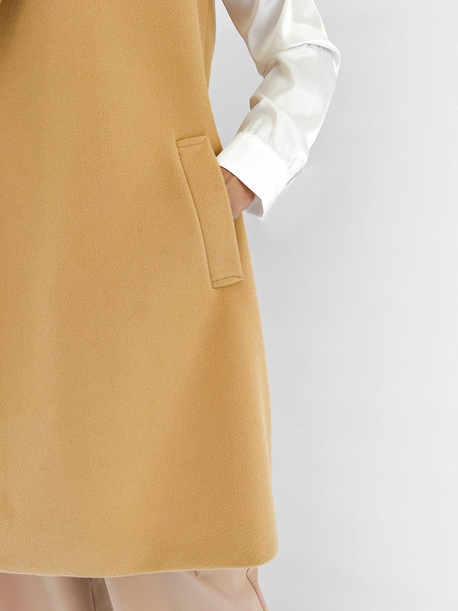 7991  Tapado Chaleco Loewe