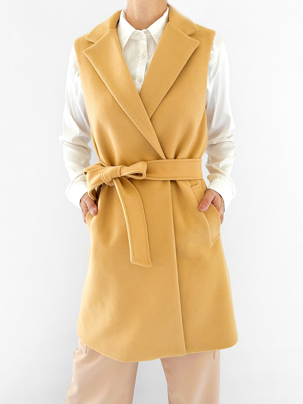 7991  Tapado Chaleco Loewe