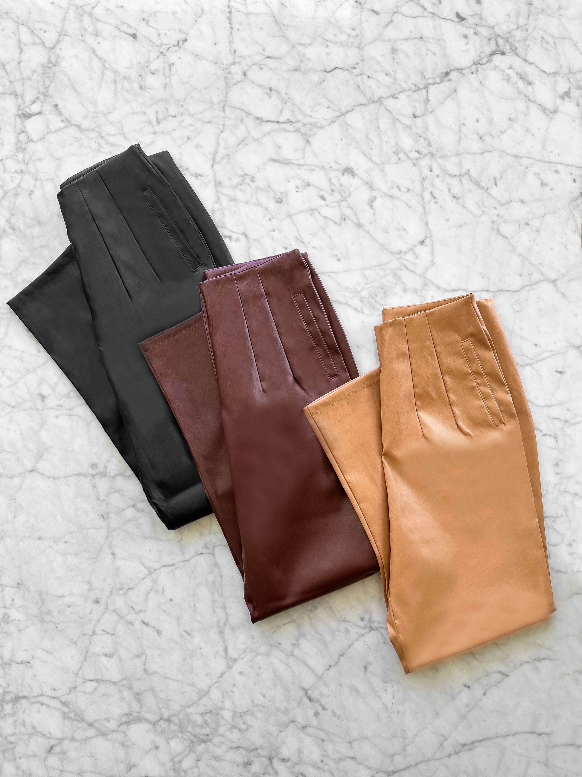 7988 Pantalón Mercuri Cuero